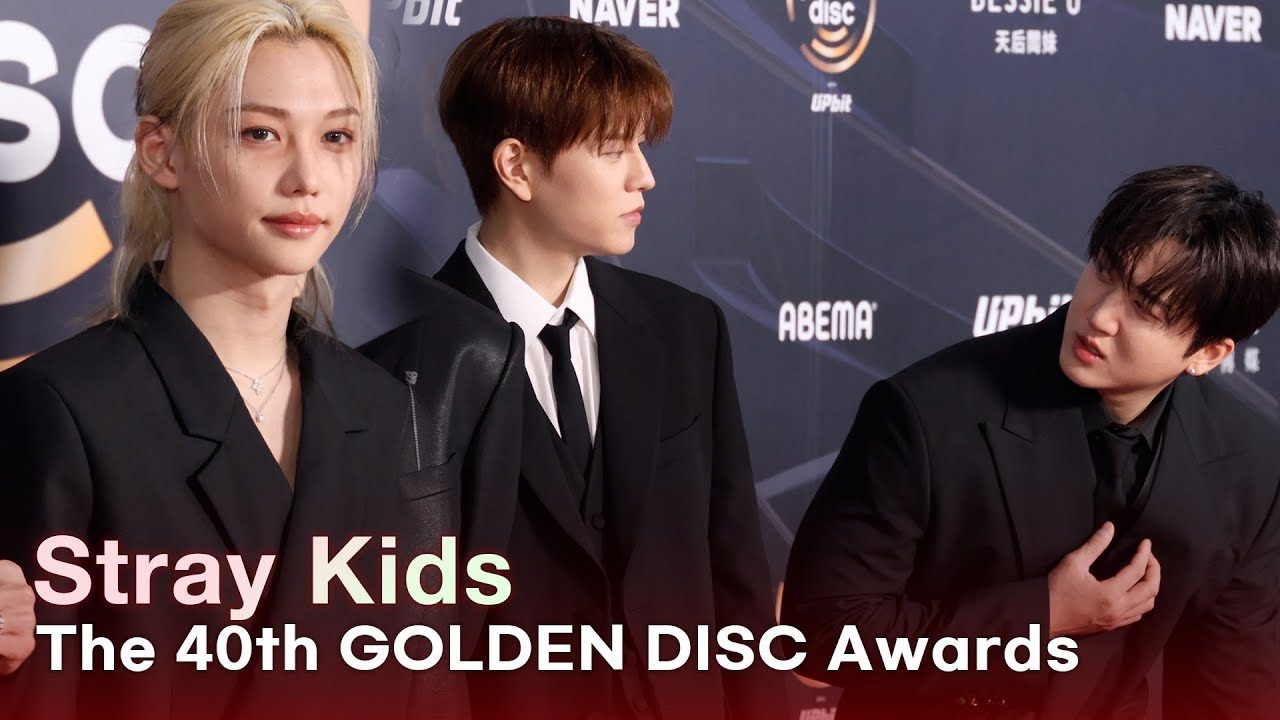 Stray Kids en el escenario de los Golden Disc Awards, en 2026