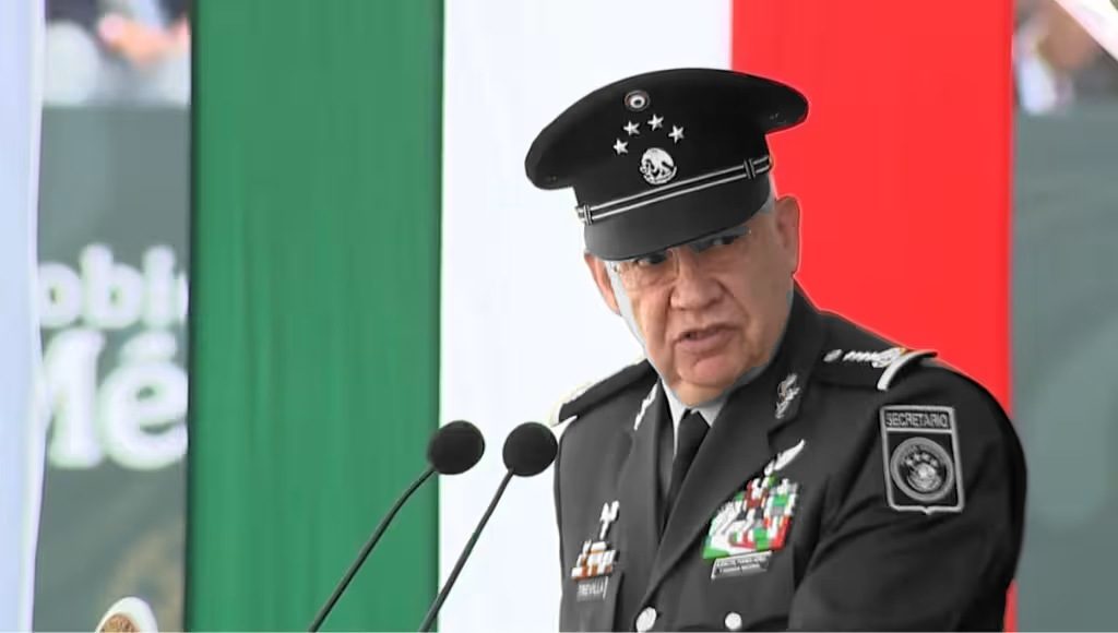 El general Ricardo Trevilla Trejo, secretario de la Defensa Nacional.