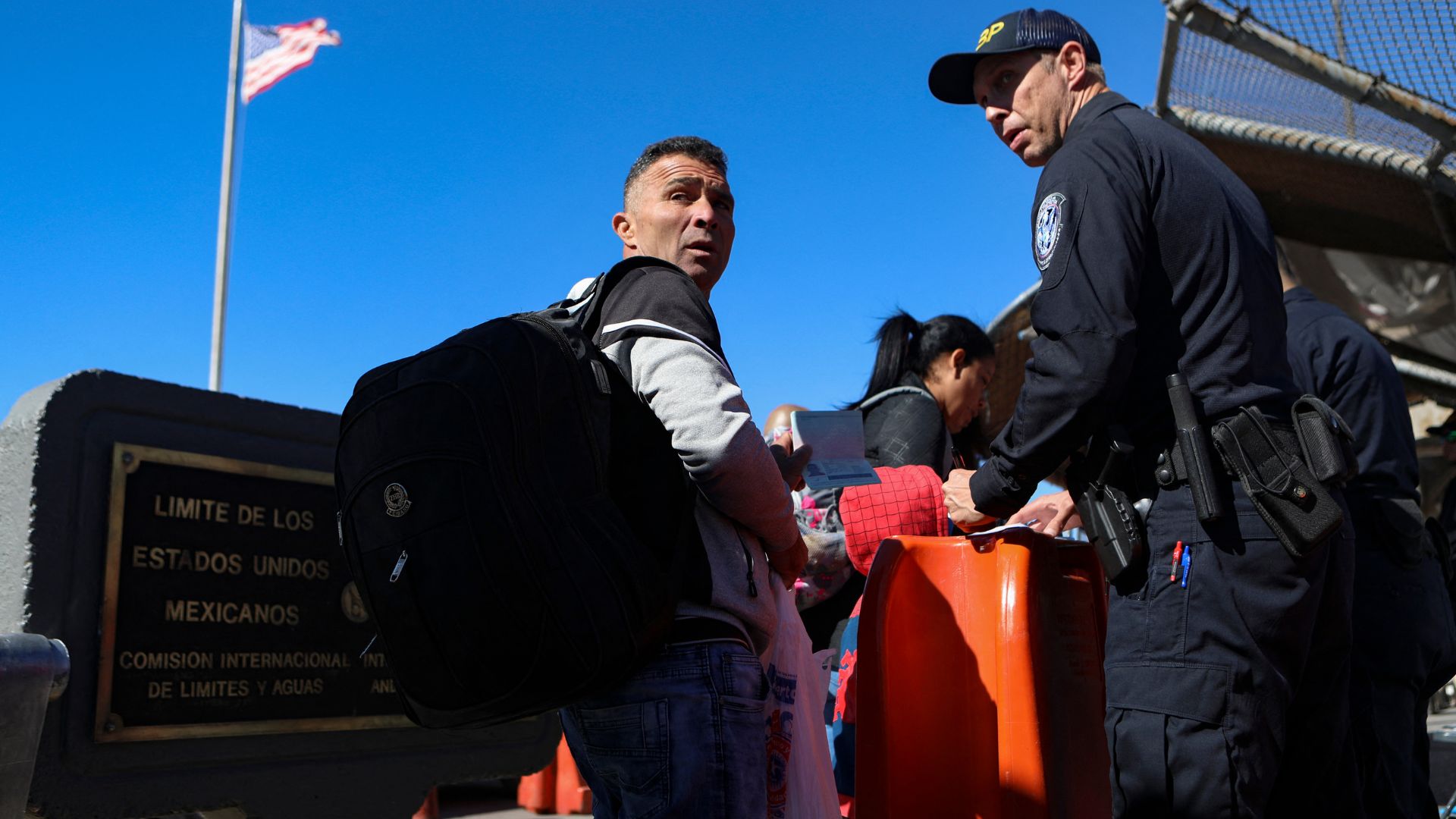 Sheinbaum prepara la frontera frente a las amenazas de deportaciones masivas de Trump