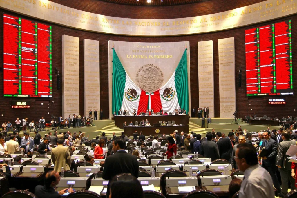 Por mayoría calificada, la Cámara de Diputados aprobó, en lo general, reformas para fortalecer la soberanía nacional