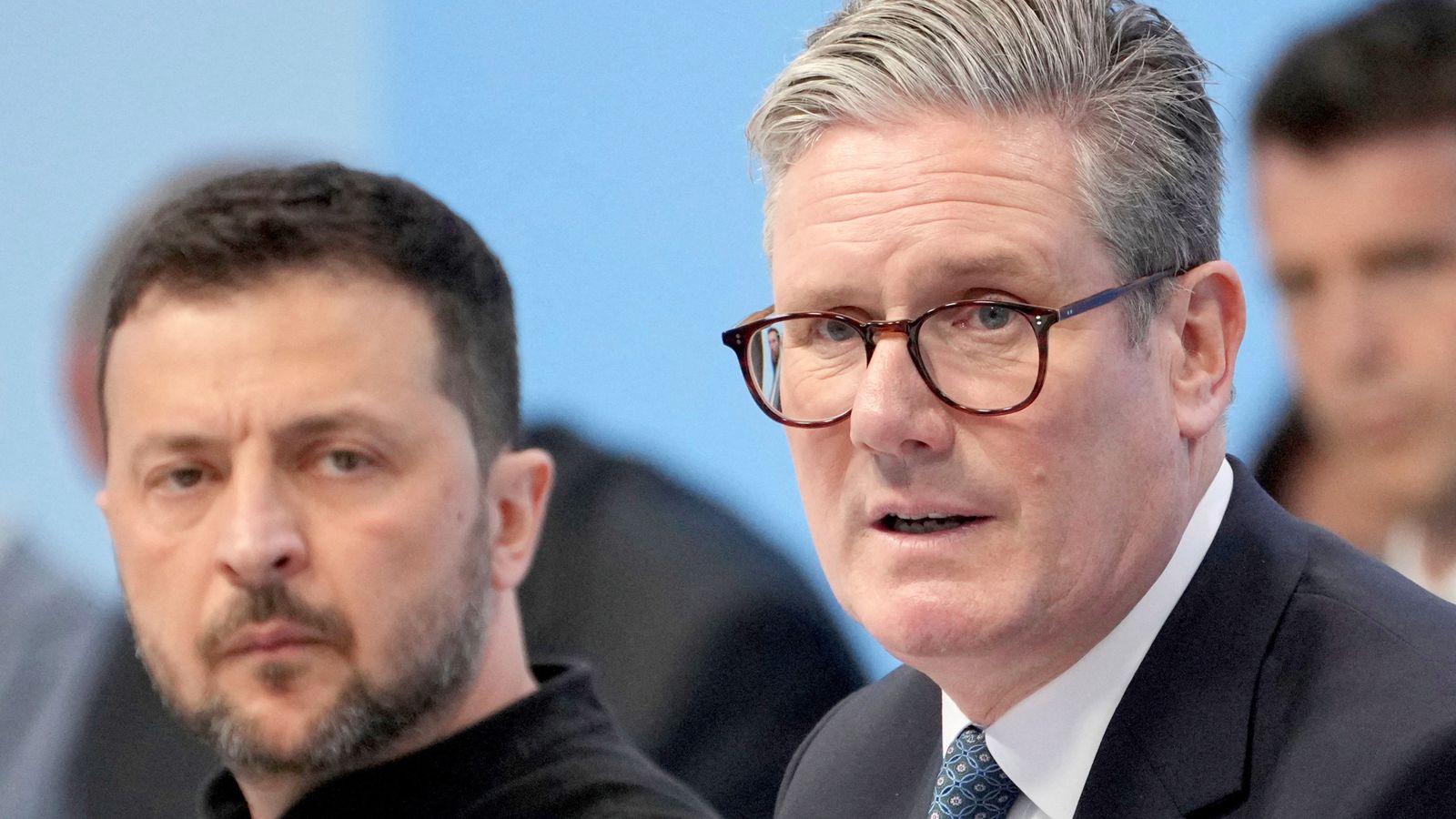Starmer dice que Europa debe asumir la responsabilidad de defenderse a sí misma