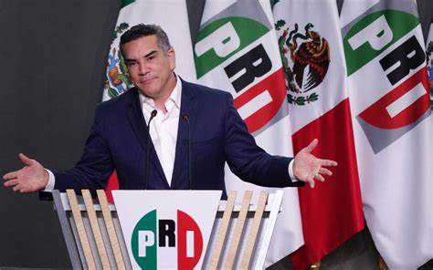 “No tengo nada que pactar con morenarcos” declara Alito Moreno, mientras prepara denuncia contra Lopez Obrador en EU.