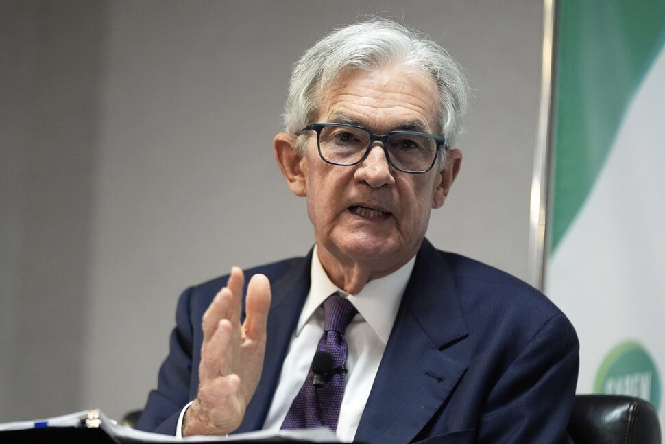 Powell advierte de una inflación «más persistente» por los aranceles