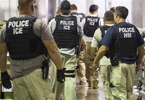 El plan de Trump para ofrecer pagos a los migrantes como incentivo para que abandonen EE.UU.