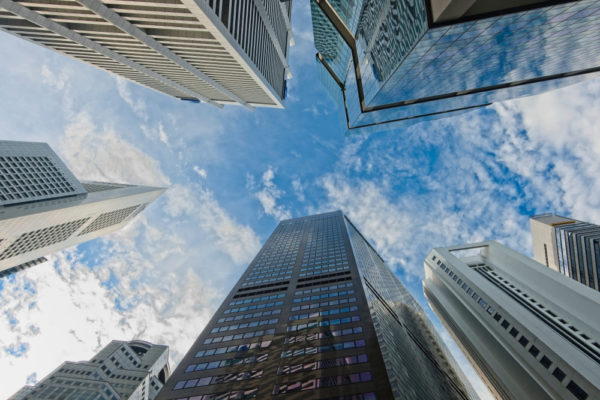 Vivienda Vertical en Ciudades que Envejecen Rápidamente